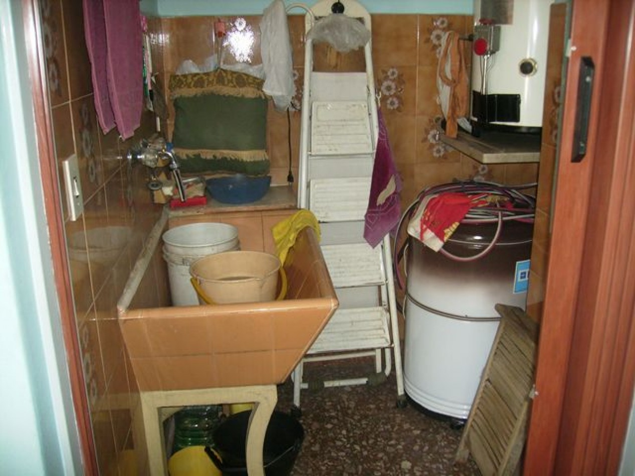 CASA DE 3 PLANTAS EN SAN JUSTO