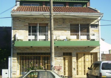 CASA DE 3 PLANTAS EN SAN JUSTO